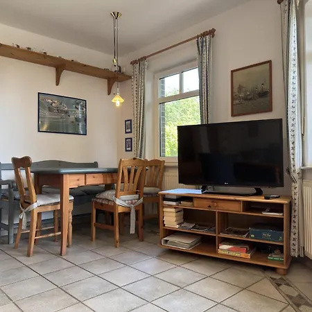 Ferienwohnung, Fedderwardersiel, Cleaning Included Apartament